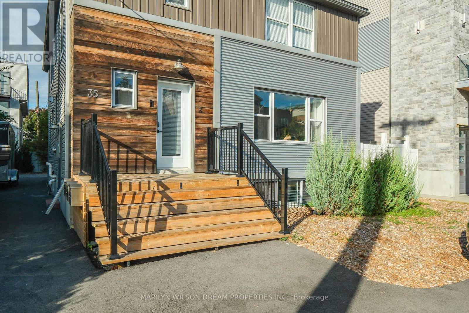 3 - 35 Donald Street, Ottawa, Ontario  K1K 1N3 - Photo 2 - X13494776