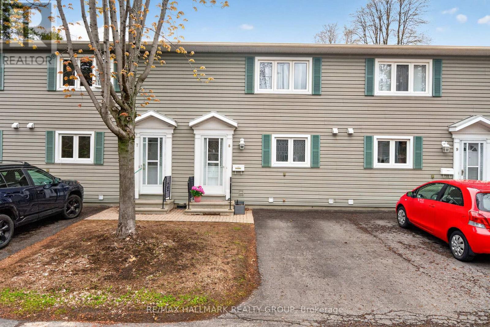 8 - 740 Morin Street, Ottawa, Ontario  K1K 3G9 - Photo 2 - X13494792