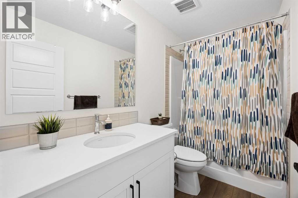 249 Chelsea Court, Chestermere, Alberta  T1X 2Z4 - Photo 33 - A2324069
