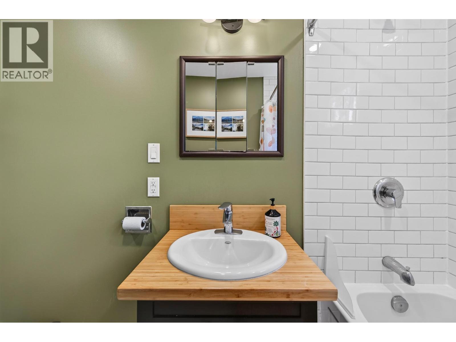 513 8th Street S, Golden, British Columbia  V0A 1H0 - Photo 18 - 10392808