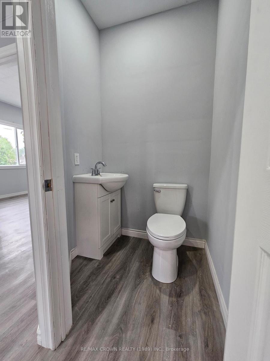 28 Lakeshore Drive, North Bay, Ontario  P1A 2A2 - Photo 12 - X13494786