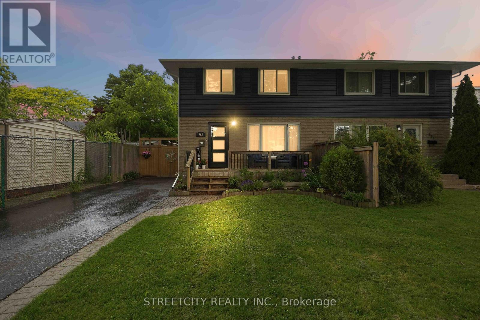862 Montrose Street, Sarnia, Ontario  N7T 5B7 - Photo 3 - X13494622