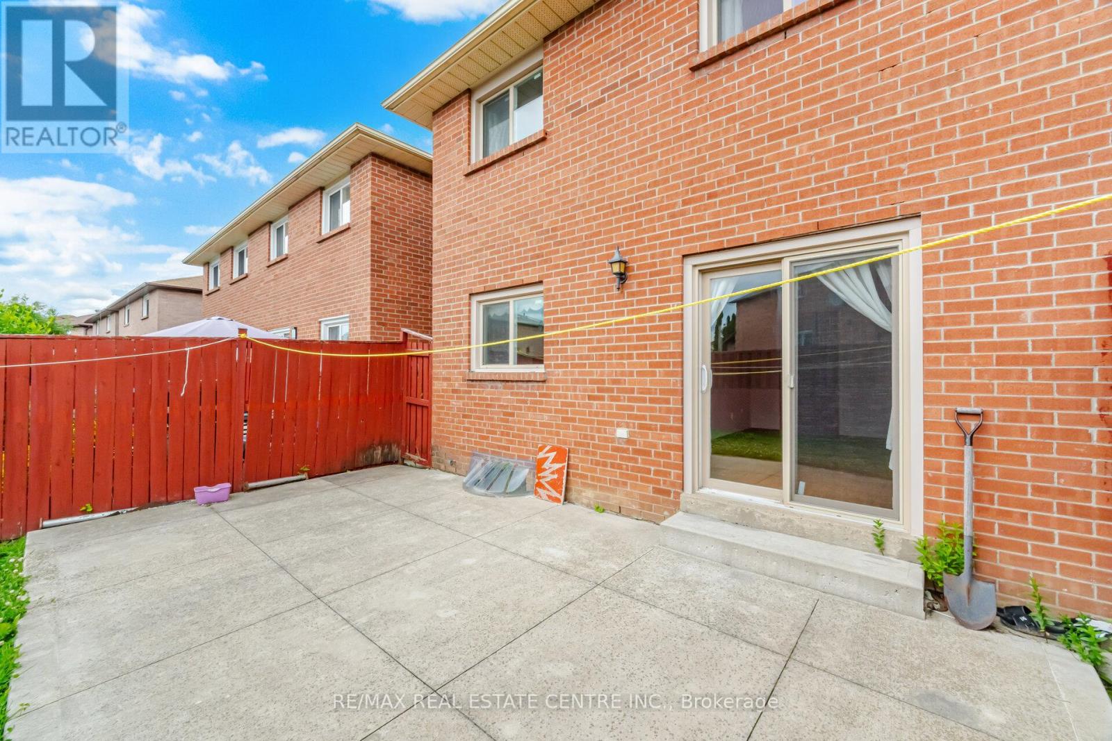 12 Woodsend Run, Brampton, Ontario  L6Y 4G8 - Photo 47 - W13488428