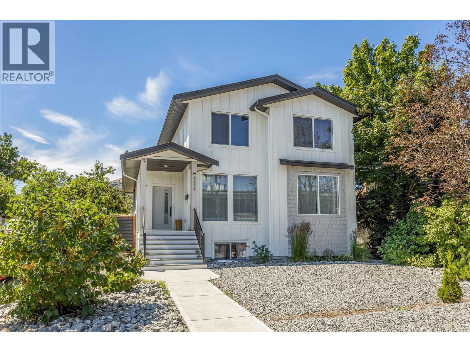 4214 33 Street, Vernon, British Columbia  V1T 5V1 - Photo 2 - 10392381