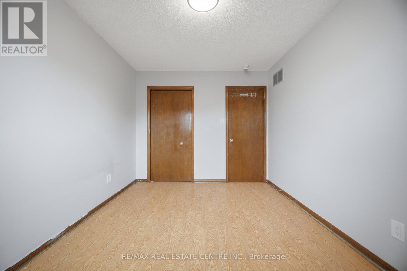12 Woodsend Run, Brampton, Ontario  L6Y 4G8 - Photo 40 - W13488428