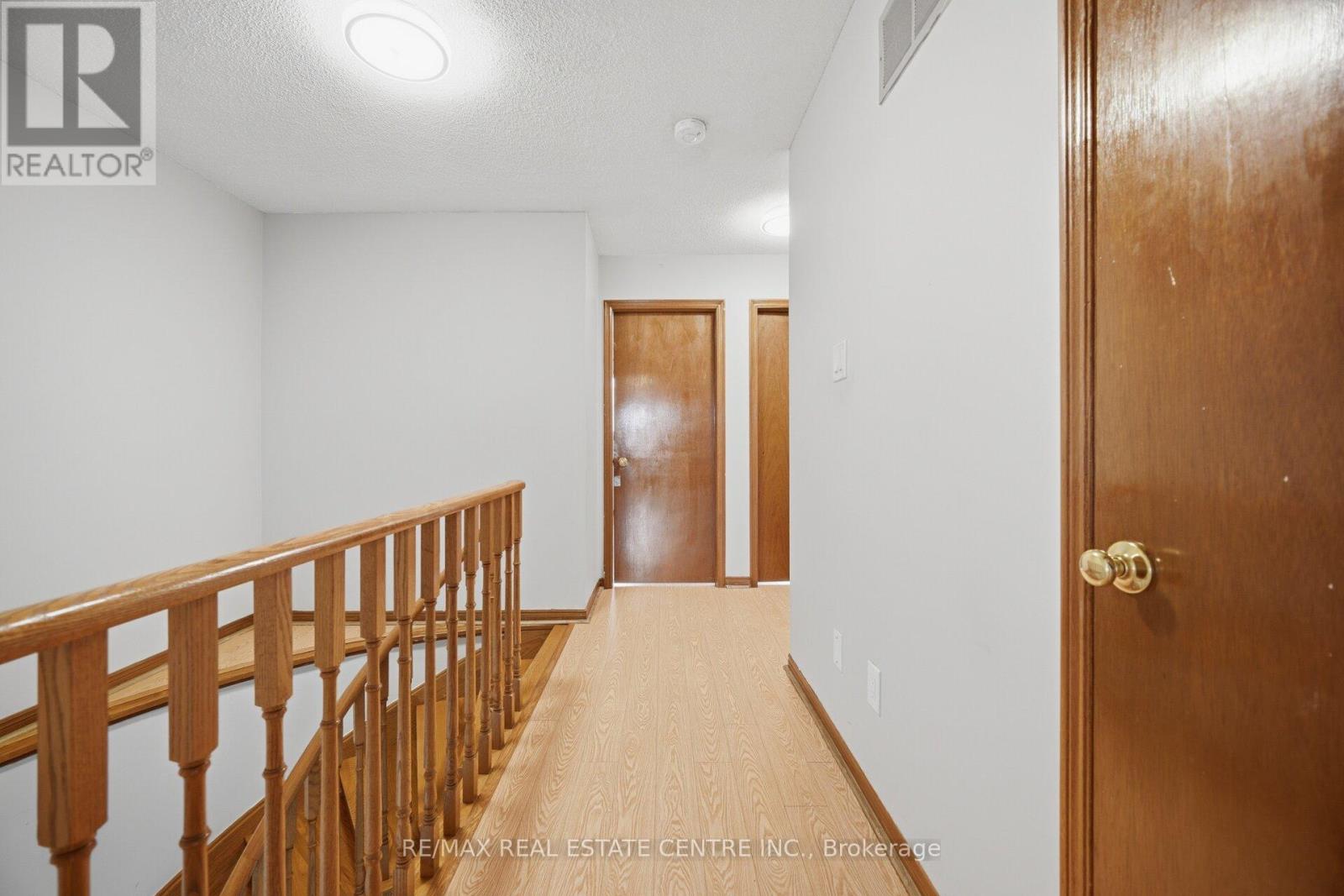 12 Woodsend Run, Brampton, Ontario  L6Y 4G8 - Photo 31 - W13488428