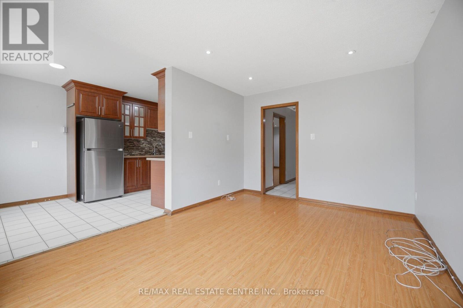 12 Woodsend Run, Brampton, Ontario  L6Y 4G8 - Photo 24 - W13488428