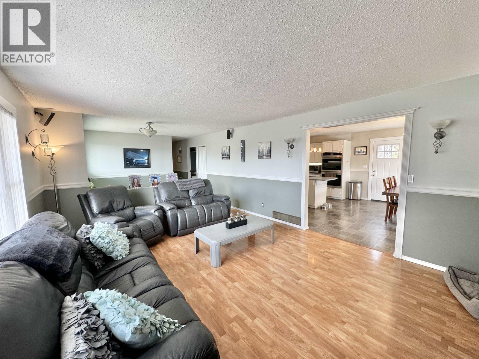 1371 Mile 168 Road, Williams Lake, British Columbia  V2G 5C5 - Photo 3 - R3137862
