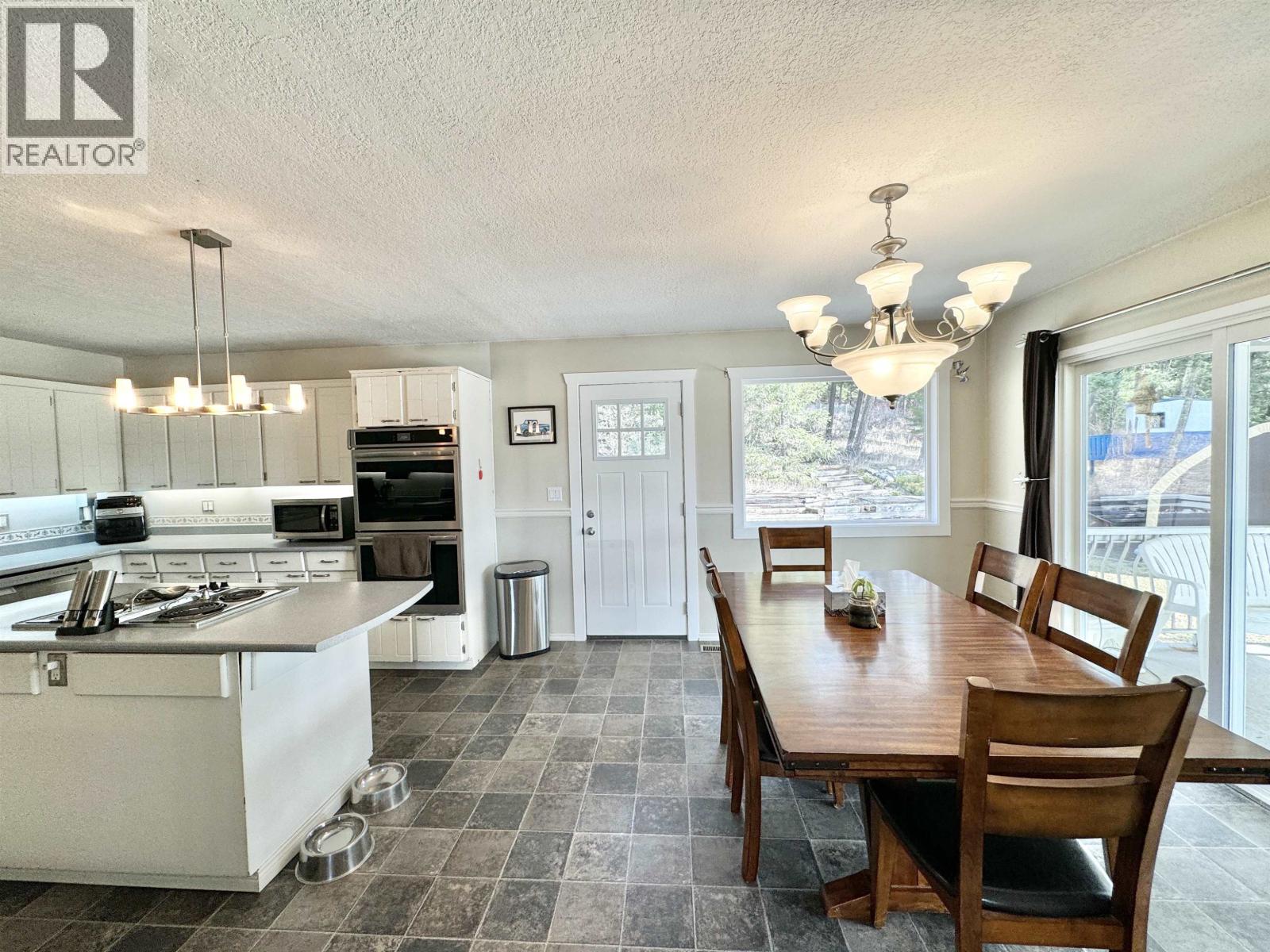 1371 Mile 168 Road, Williams Lake, British Columbia  V2G 5C5 - Photo 4 - R3137862