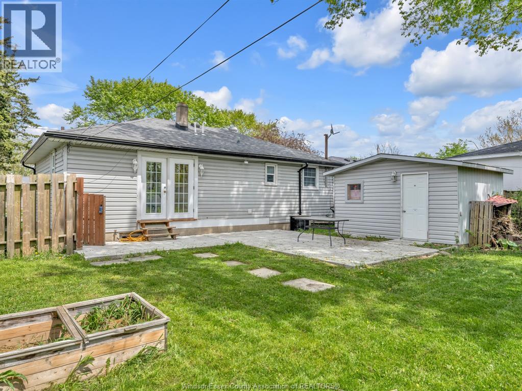 1583 Ferndale Avenue, Windsor, Ontario  N8T 2K3 - Photo 19 - 26012792
