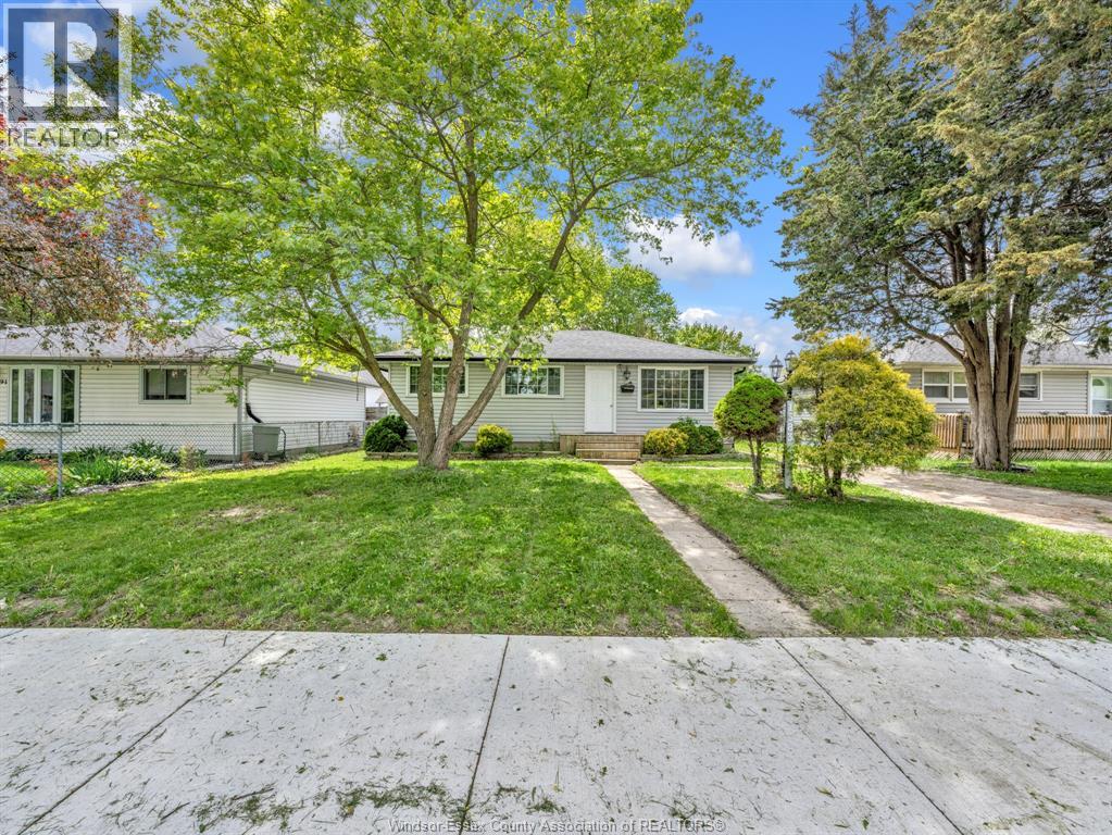 1583 Ferndale Avenue, Windsor, Ontario  N8T 2K3 - Photo 29 - 26012792