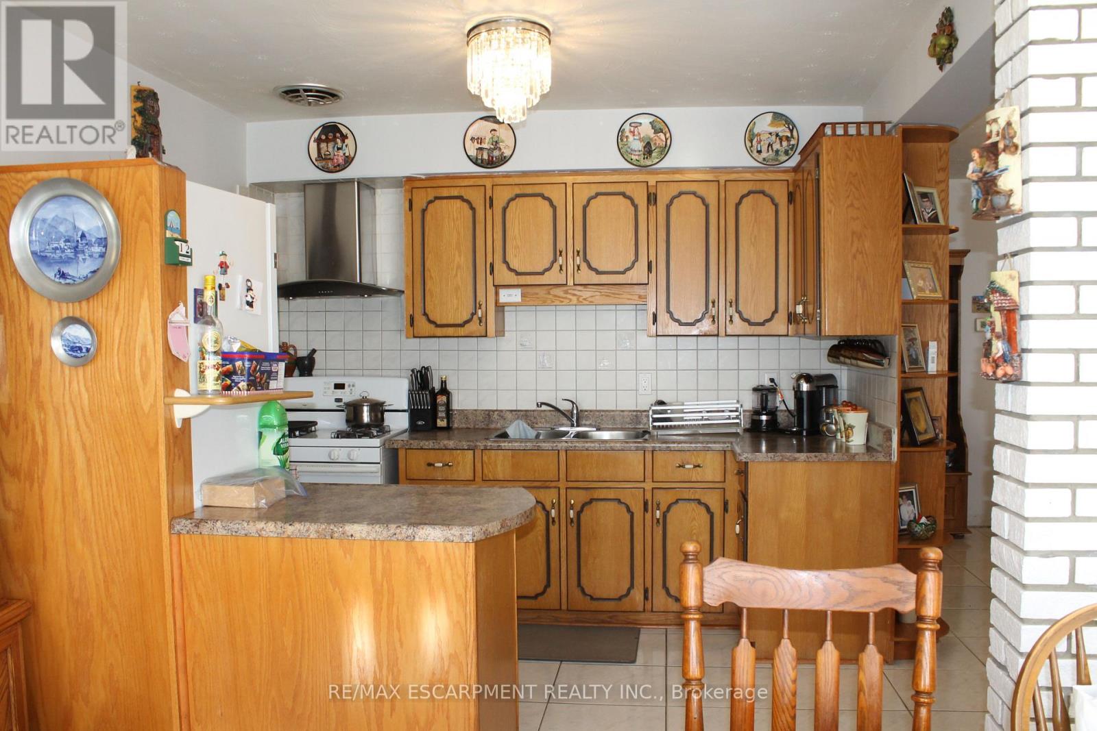 2328 King Street, Hamilton, Ontario  L8K 1X4 - Photo 22 - X12799920