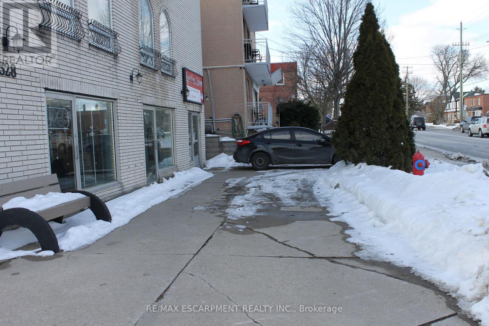 2328 King Street, Hamilton, Ontario  L8K 1X4 - Photo 9 - X12799920