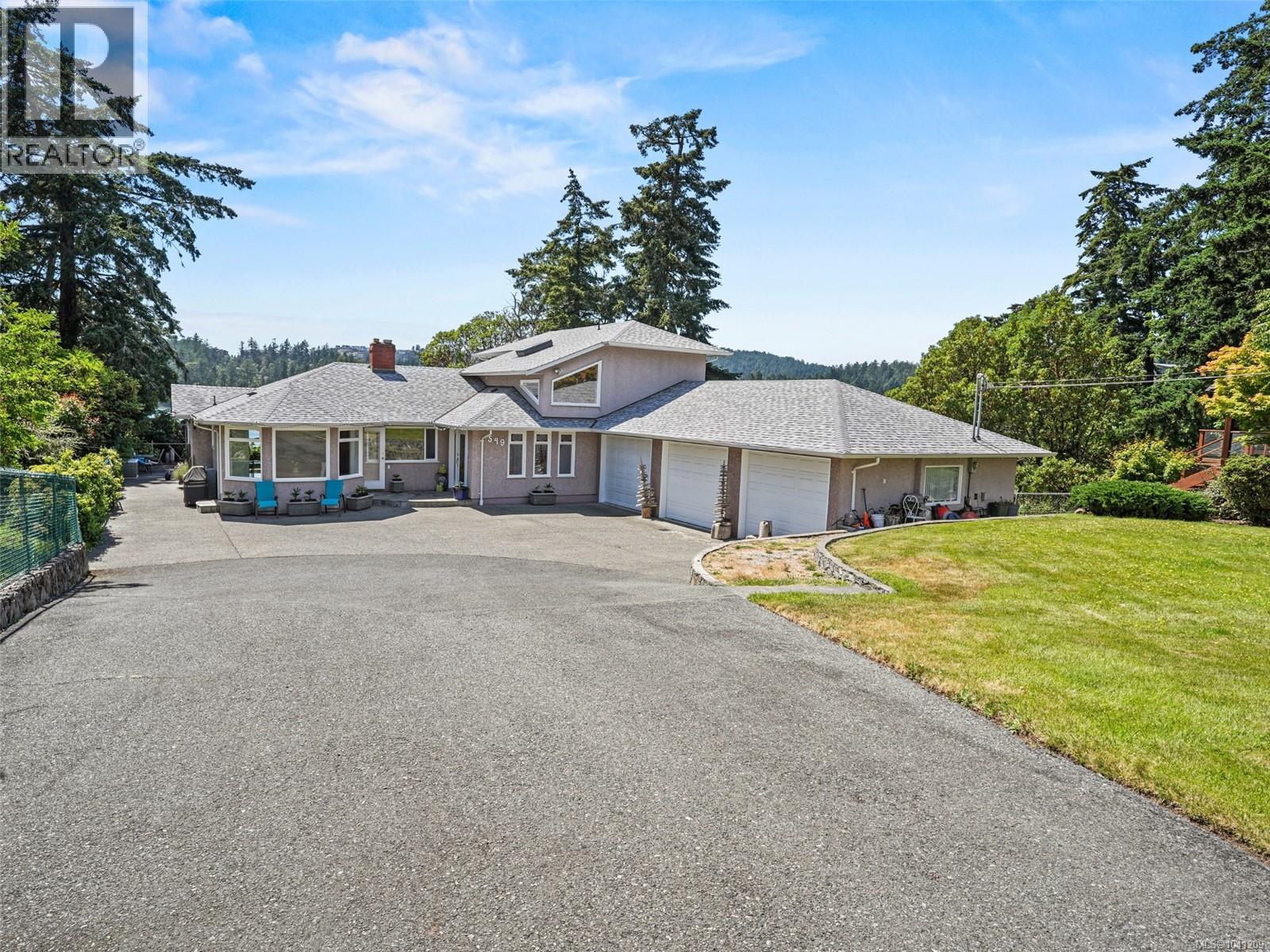 549 View Royal Ave, View Royal, British Columbia  V9B 1B9 - Photo 4 - 1041209