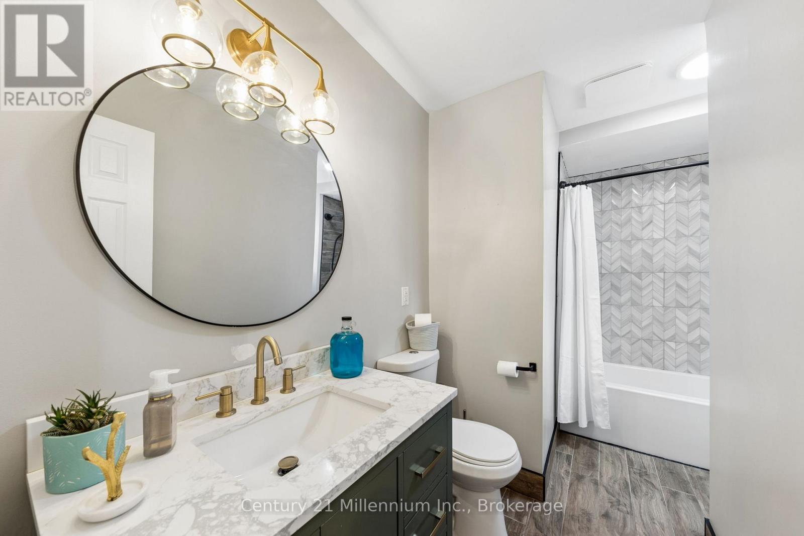 253 Valleyfield Crescent, Clearview (Stayner), Ontario  L0M 1S0 - Photo 14 - S13494850