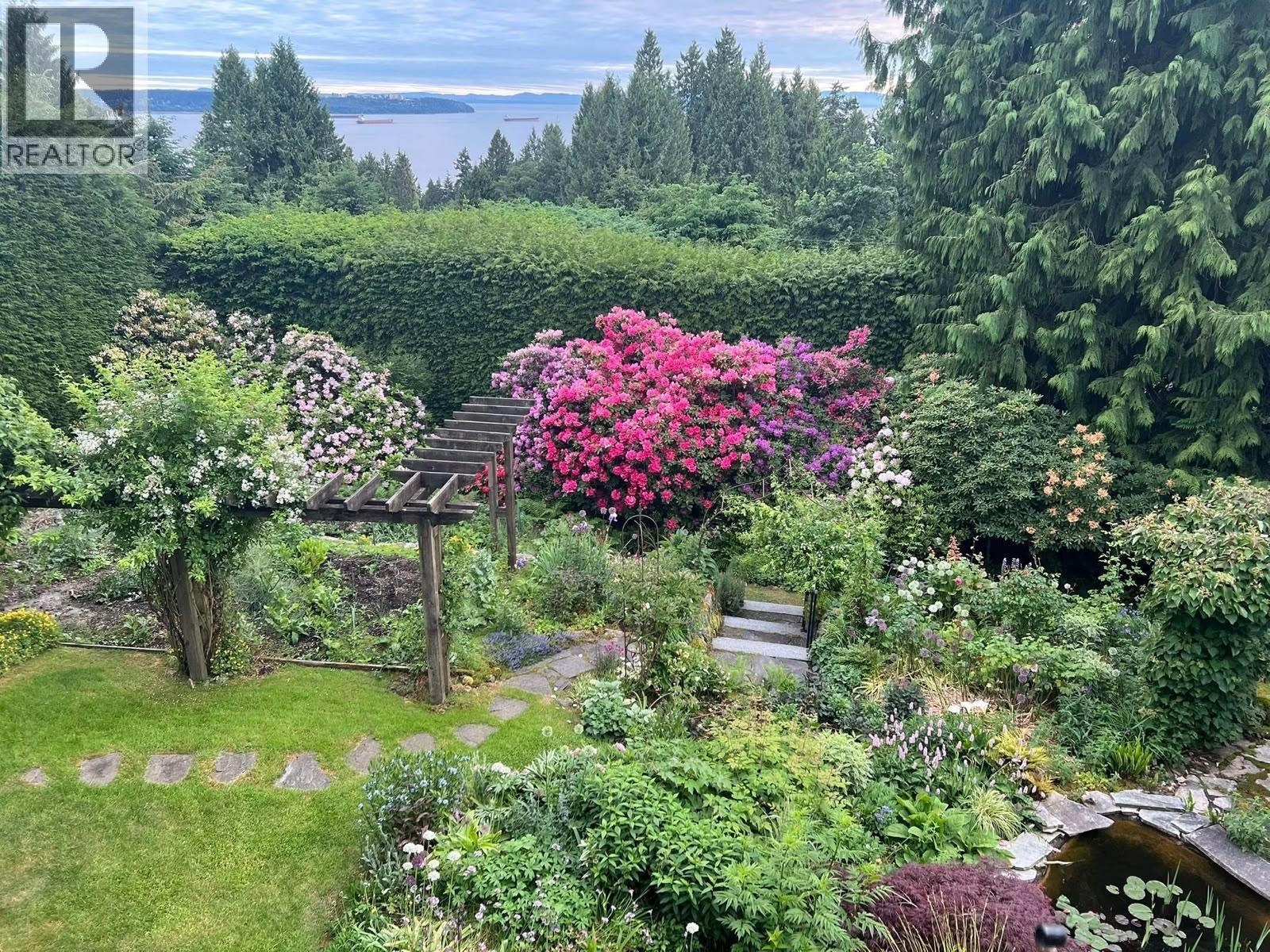 2660 Queens Avenue, West Vancouver, British Columbia  V7V 2Z1 - Photo 33 - R3139709