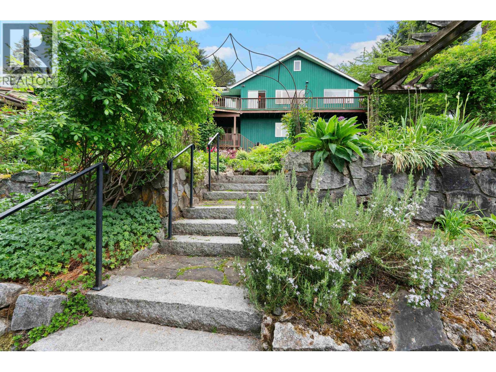 2660 Queens Avenue, West Vancouver, British Columbia  V7V 2Z1 - Photo 14 - R3139709