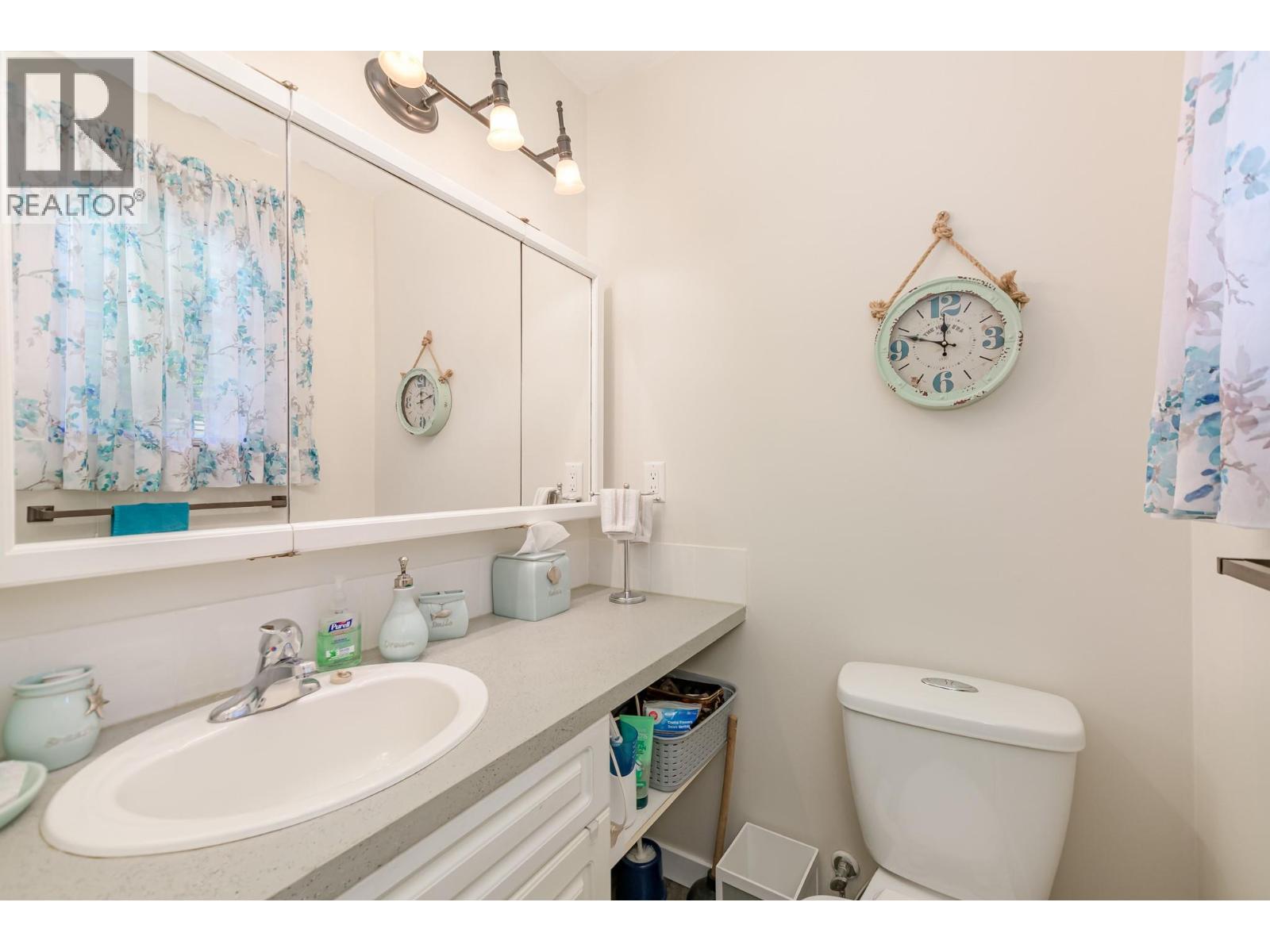 2476 Forest Drive, Blind Bay, British Columbia  V0E 1H2 - Photo 31 - 10391779