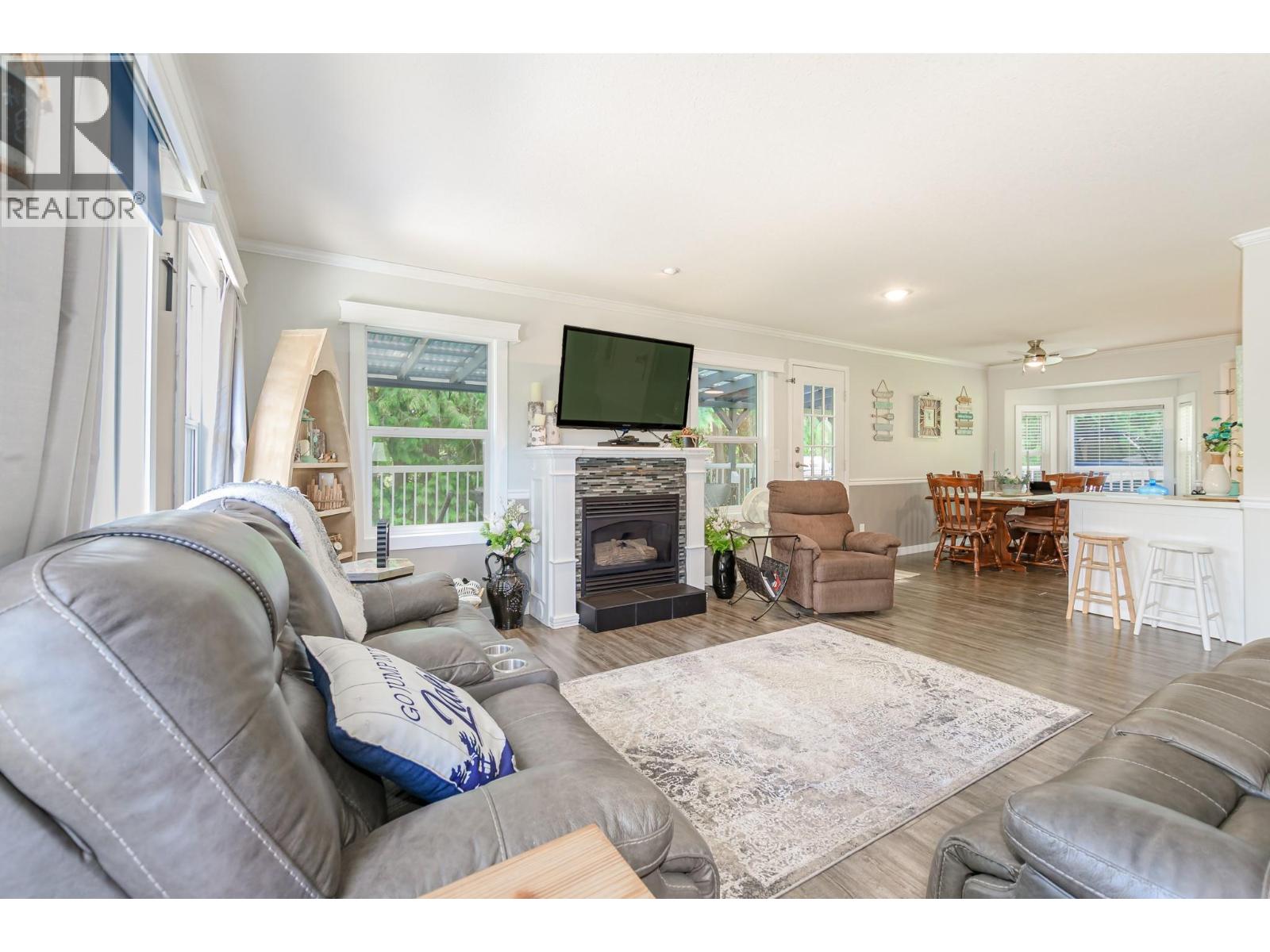 2476 Forest Drive, Blind Bay, British Columbia  V0E 1H2 - Photo 27 - 10391779