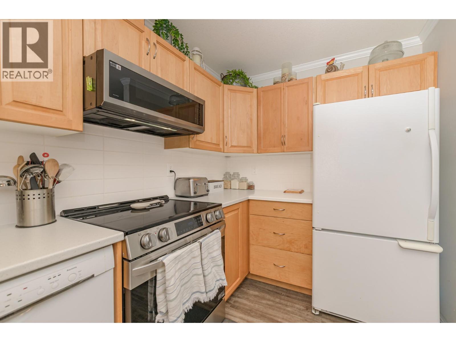 2476 Forest Drive, Blind Bay, British Columbia  V0E 1H2 - Photo 18 - 10391779