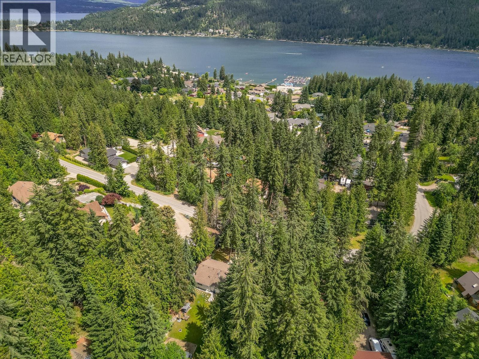 2476 Forest Drive, Blind Bay, British Columbia  V0E 1H2 - Photo 58 - 10391779