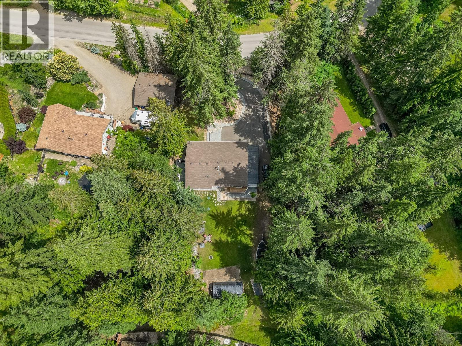 2476 Forest Drive, Blind Bay, British Columbia  V0E 1H2 - Photo 56 - 10391779