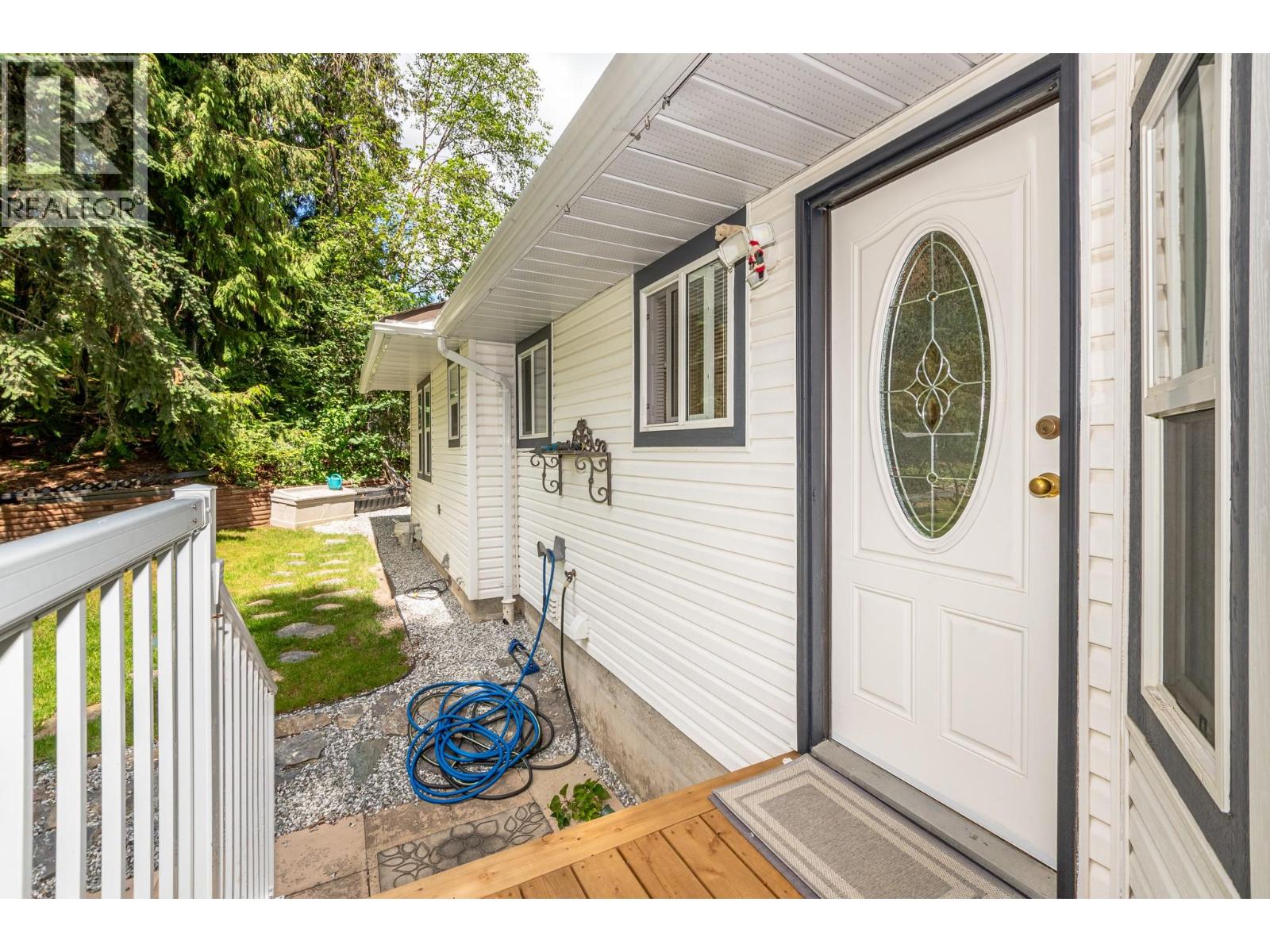 2476 Forest Drive, Blind Bay, British Columbia  V0E 1H2 - Photo 51 - 10391779