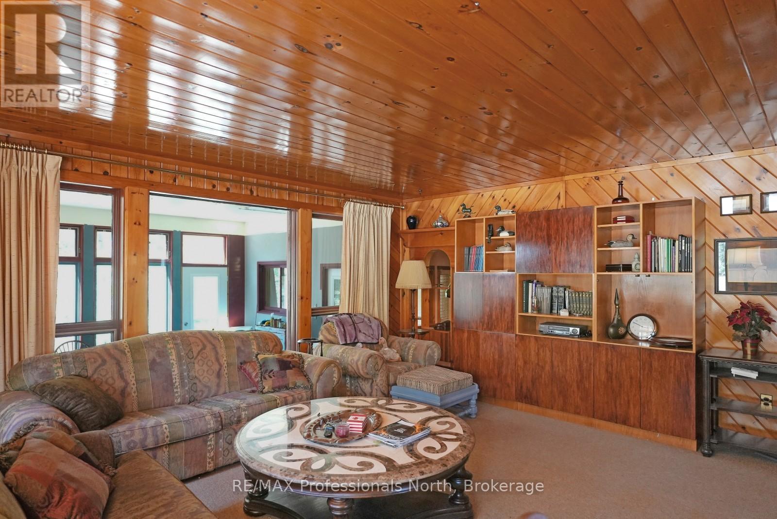 2397 Kashagawigamog Lake Road, Minden Hills, Ontario  K0M 2K0 - Photo 12 - X13494732