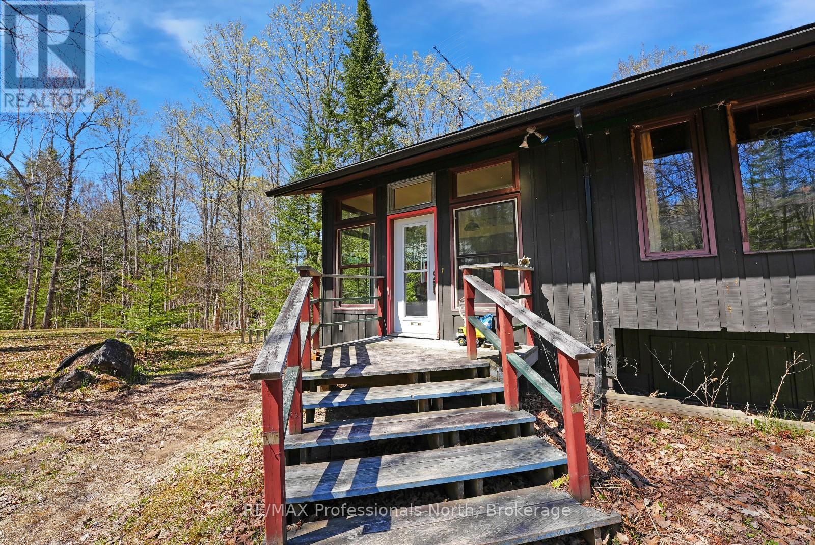 2397 Kashagawigamog Lake Road, Minden Hills, Ontario  K0M 2K0 - Photo 18 - X13494732