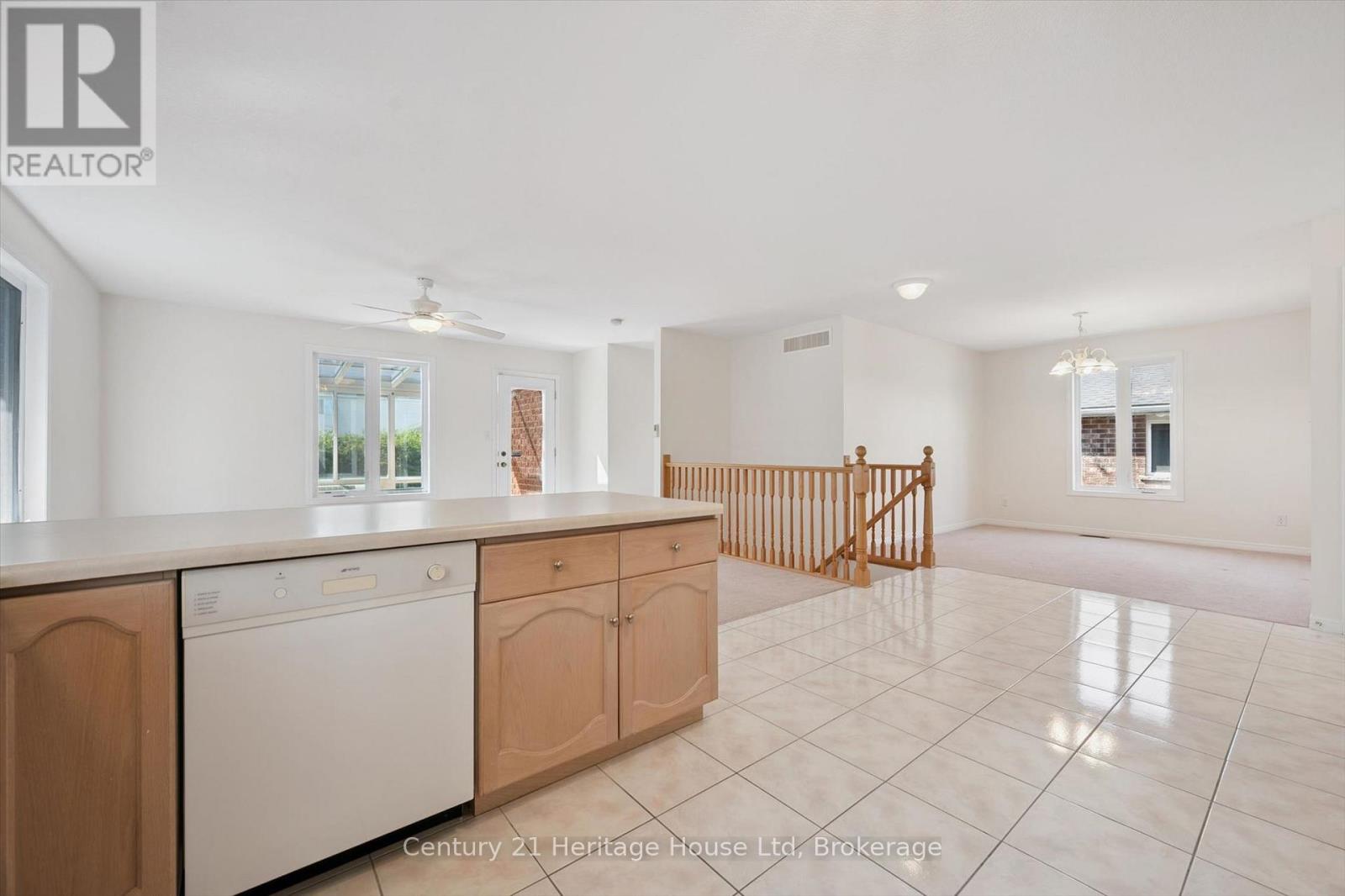 35 Shackleton Drive, Guelph, Ontario  N1E 7K5 - Photo 16 - X13494812