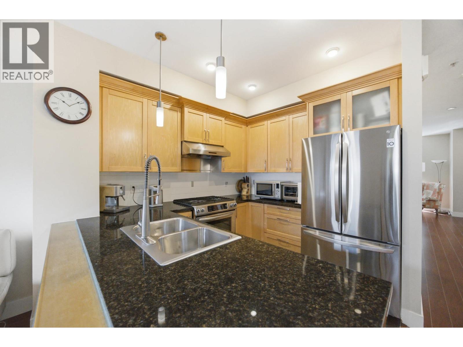 225 Salter Street, New Westminster, British Columbia  V3M 0E8 - Photo 13 - R3140282