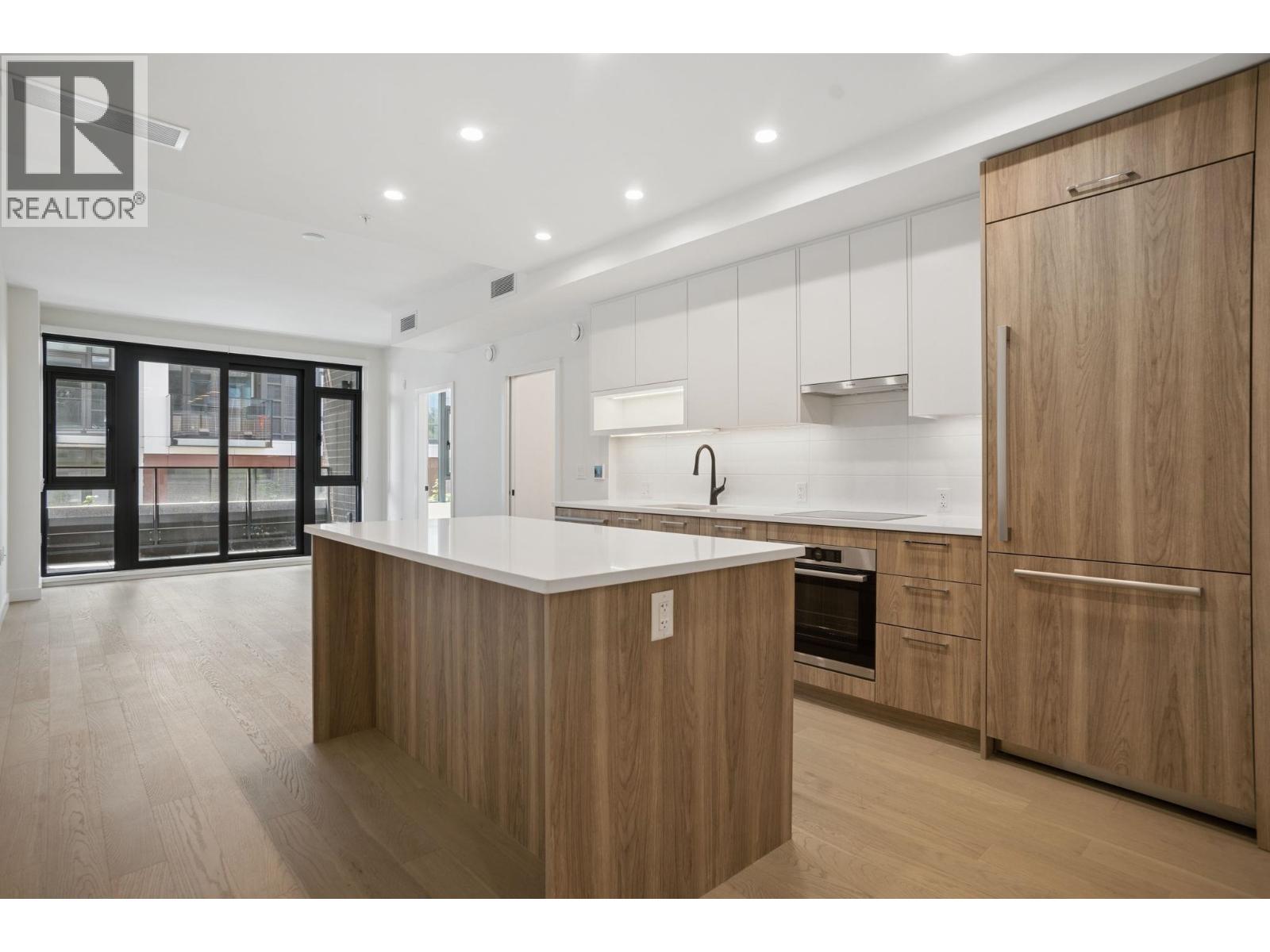 504 8398 OAK STREET, Vancouver, British Columbia