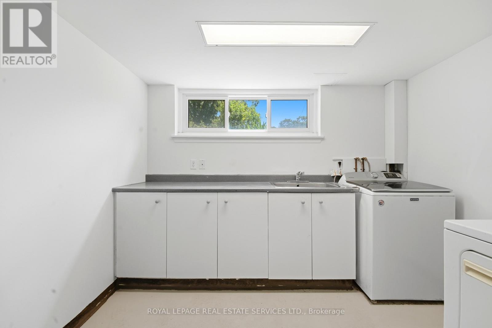 45 Poynter Drive, Toronto, Ontario  M9R 1L3 - Photo 30 - W13477420
