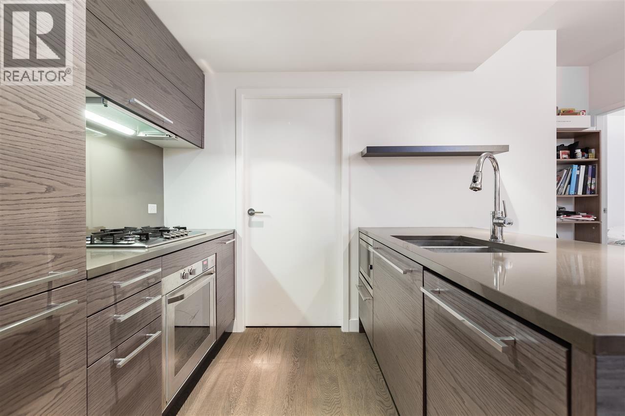 305 5782 Berton Avenue, Vancouver, British Columbia  V6S 0C1 - Photo 3 - R3140331