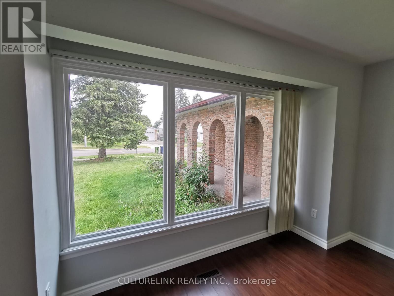18 Westwater Drive, Toronto, Ontario  M1W 2G3 - Photo 10 - E13494818