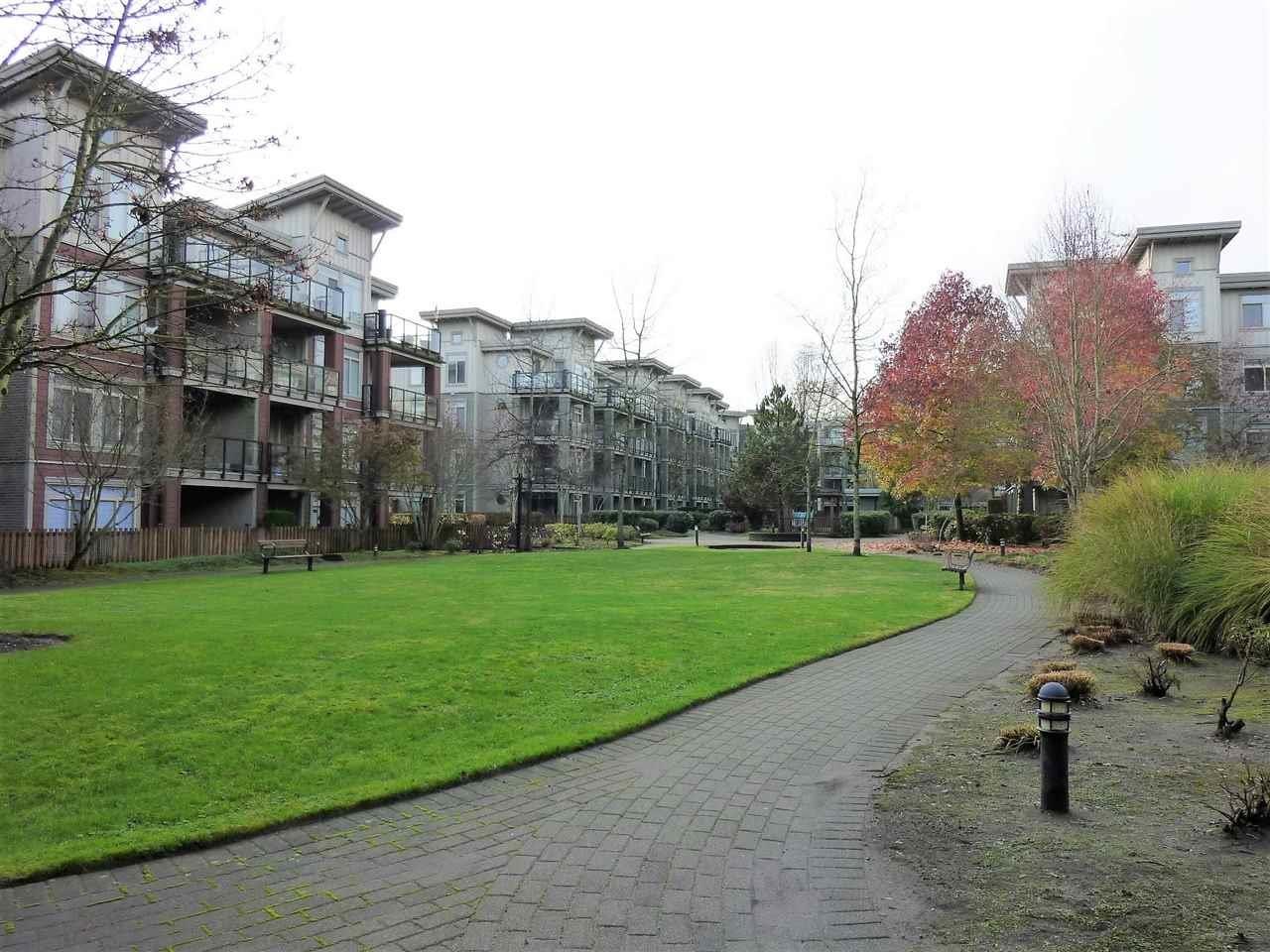 405 15385 101a Avenue, Surrey, British Columbia  V3R 0B4 - Photo 5 - R3140297