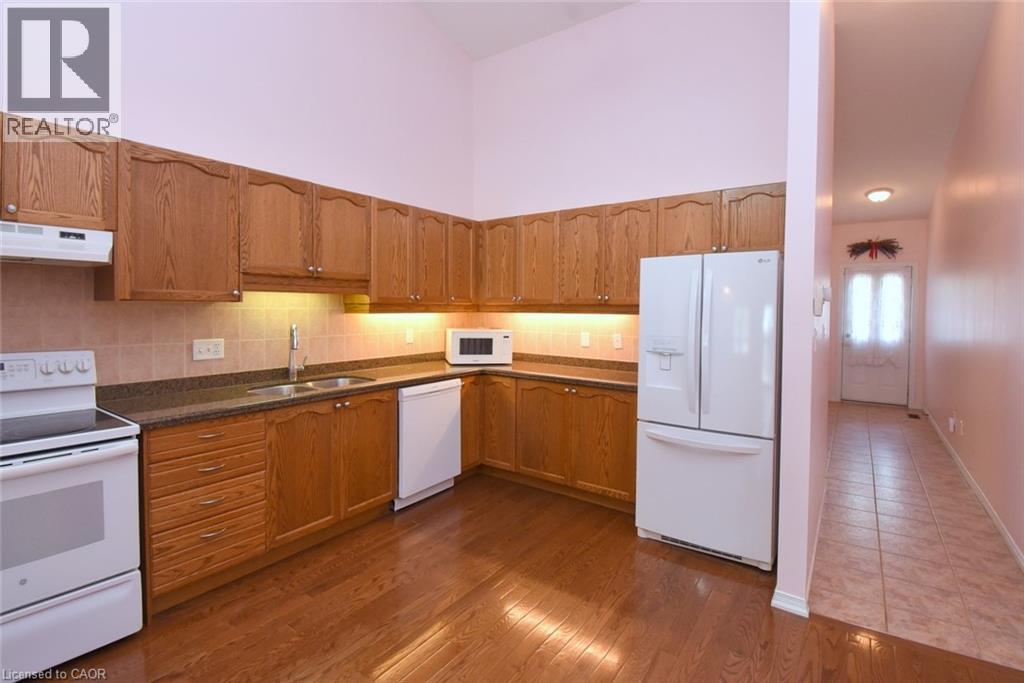 566 Southridge Drive Unit# 61, Hamilton, Ontario  L9C 7W5 - Photo 16 - 40837855