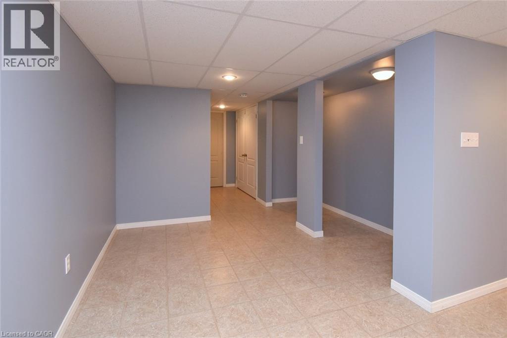 566 Southridge Drive Unit# 61, Hamilton, Ontario  L9C 7W5 - Photo 37 - 40837855