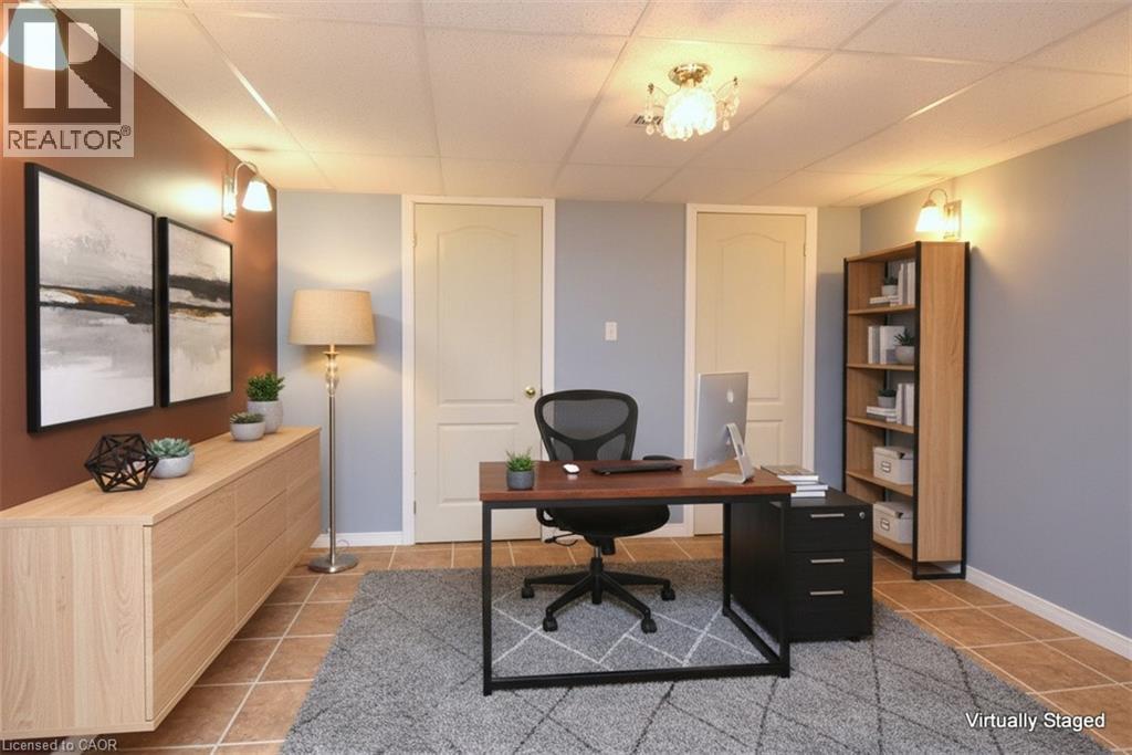 566 Southridge Drive Unit# 61, Hamilton, Ontario  L9C 7W5 - Photo 33 - 40837855