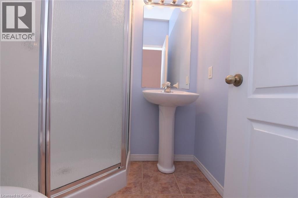 566 Southridge Drive Unit# 61, Hamilton, Ontario  L9C 7W5 - Photo 27 - 40837855