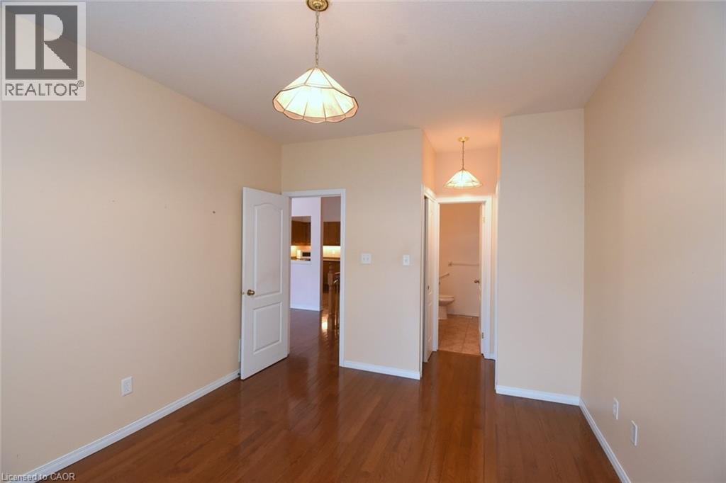 566 Southridge Drive Unit# 61, Hamilton, Ontario  L9C 7W5 - Photo 17 - 40837855