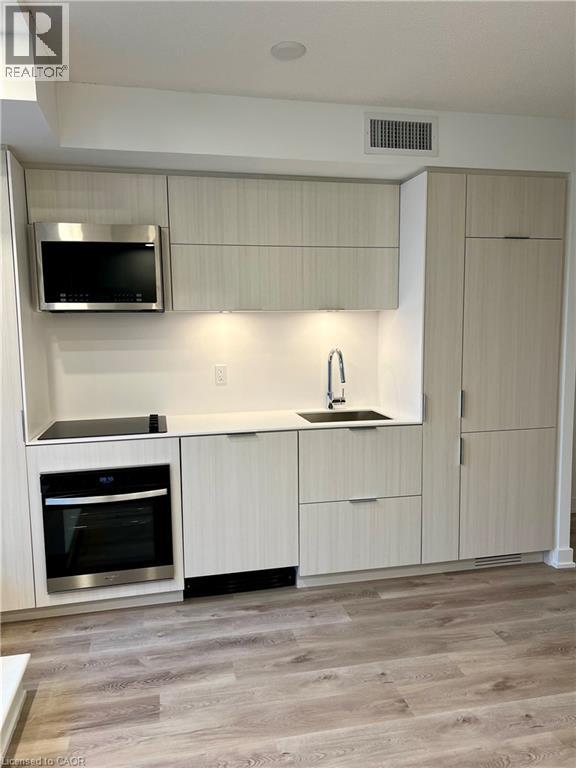 370 Martha Street Unit# 212, Burlington, Ontario  L7R 0G9 - Photo 10 - 40843325