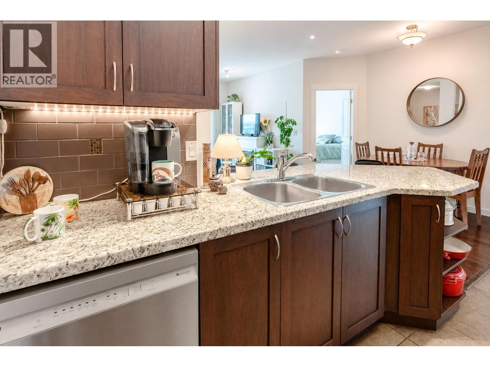 310 2336 Whyte Avenue, Port Coquitlam, British Columbia  V3C 0A7 - Photo 11 - R3139032