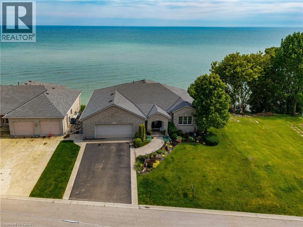 140 Brown Street, Port Dover, Ontario  N0A 1N7 - Photo 1 - 40840737