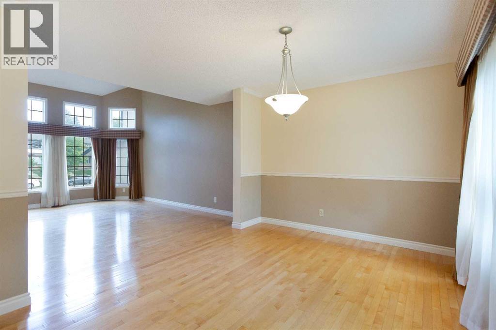 561 Woodbine Boulevard Sw, Calgary, Alberta  T2W 4P5 - Photo 10 - A2323455