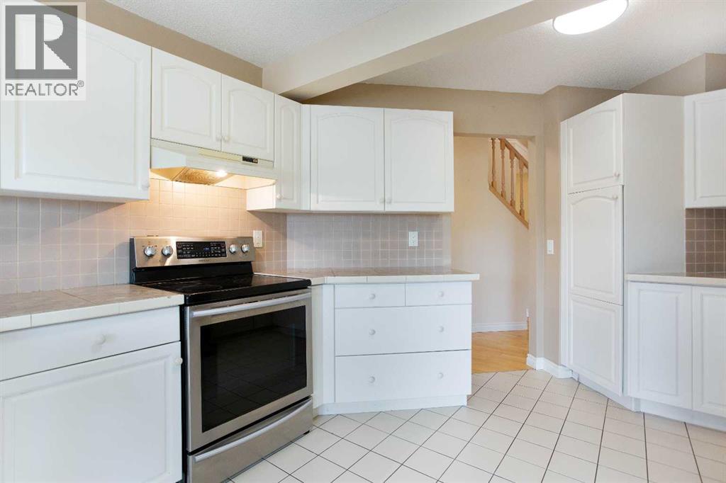 561 Woodbine Boulevard Sw, Calgary, Alberta  T2W 4P5 - Photo 13 - A2323455