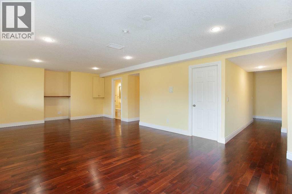 561 Woodbine Boulevard Sw, Calgary, Alberta  T2W 4P5 - Photo 33 - A2323455
