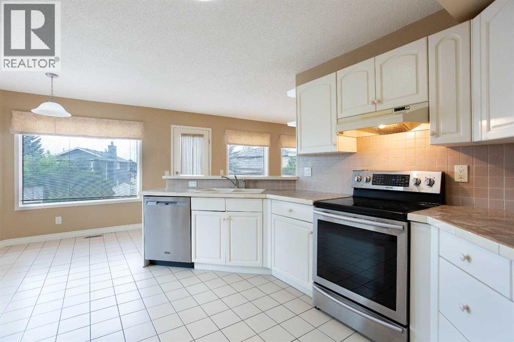 561 Woodbine Boulevard Sw, Calgary, Alberta  T2W 4P5 - Photo 15 - A2323455