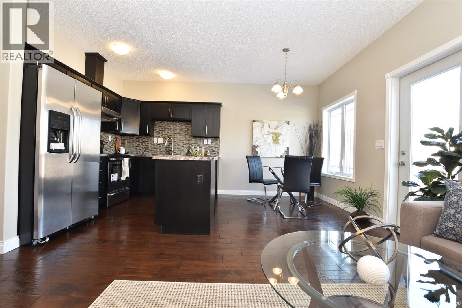 14 Mckenzie Lane, White City, Saskatchewan  S4L 0B2 - Photo 2 - SK040736