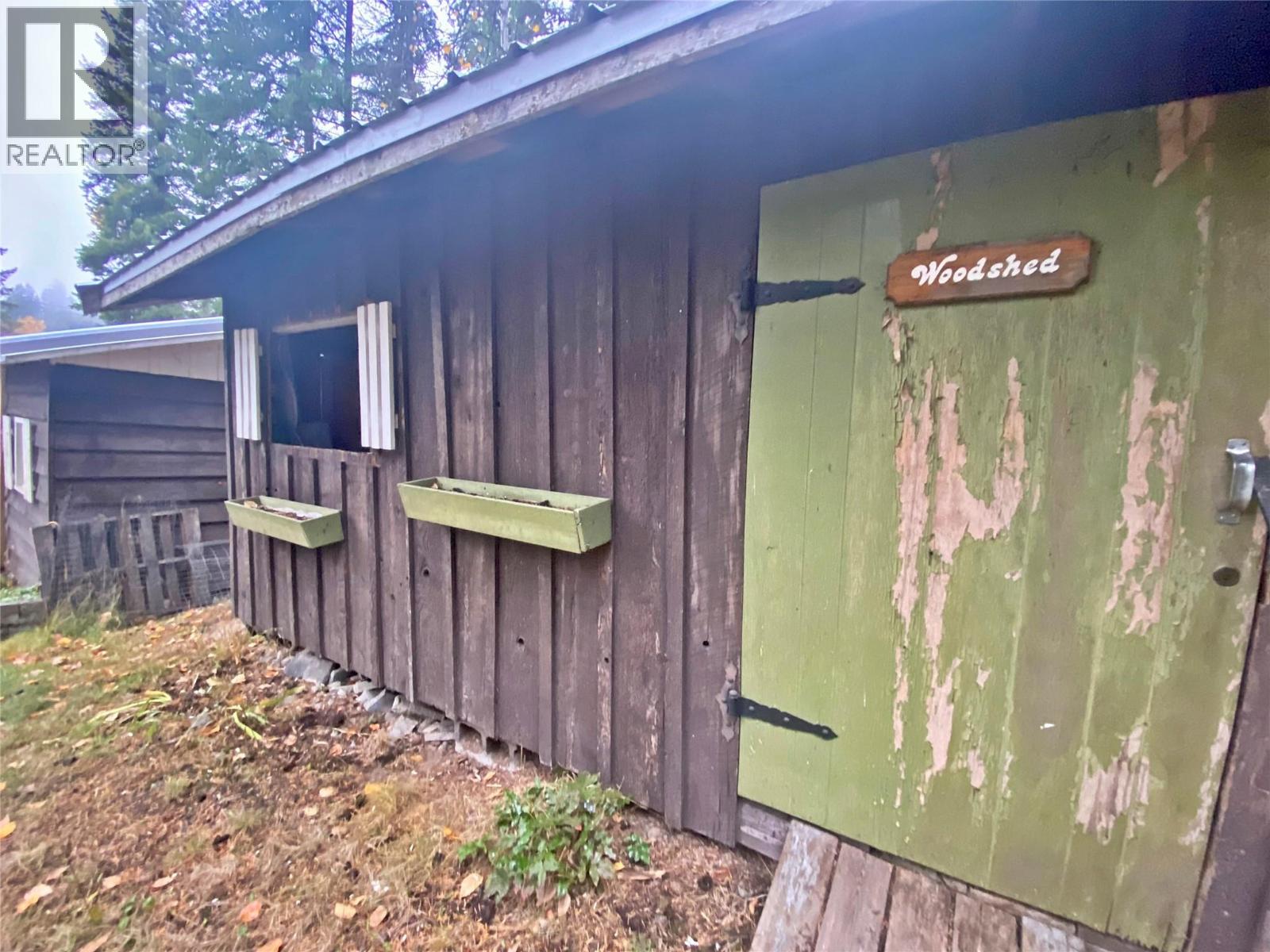 541 24 Highway, Little Fort, British Columbia  V0E 1C0 - Photo 40 - 10384174